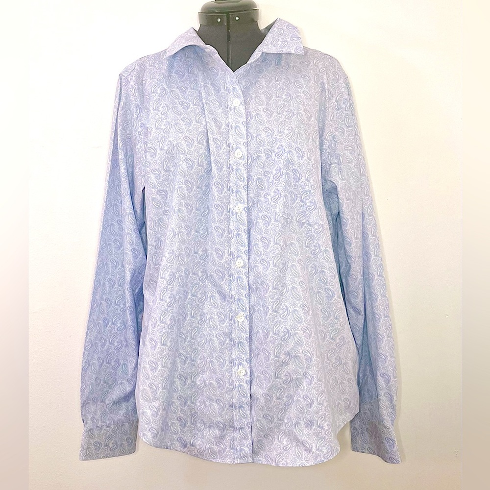 L.L. Bean Blue White Paisley Wrinkle Resistant Button Down Shirt Size Medium